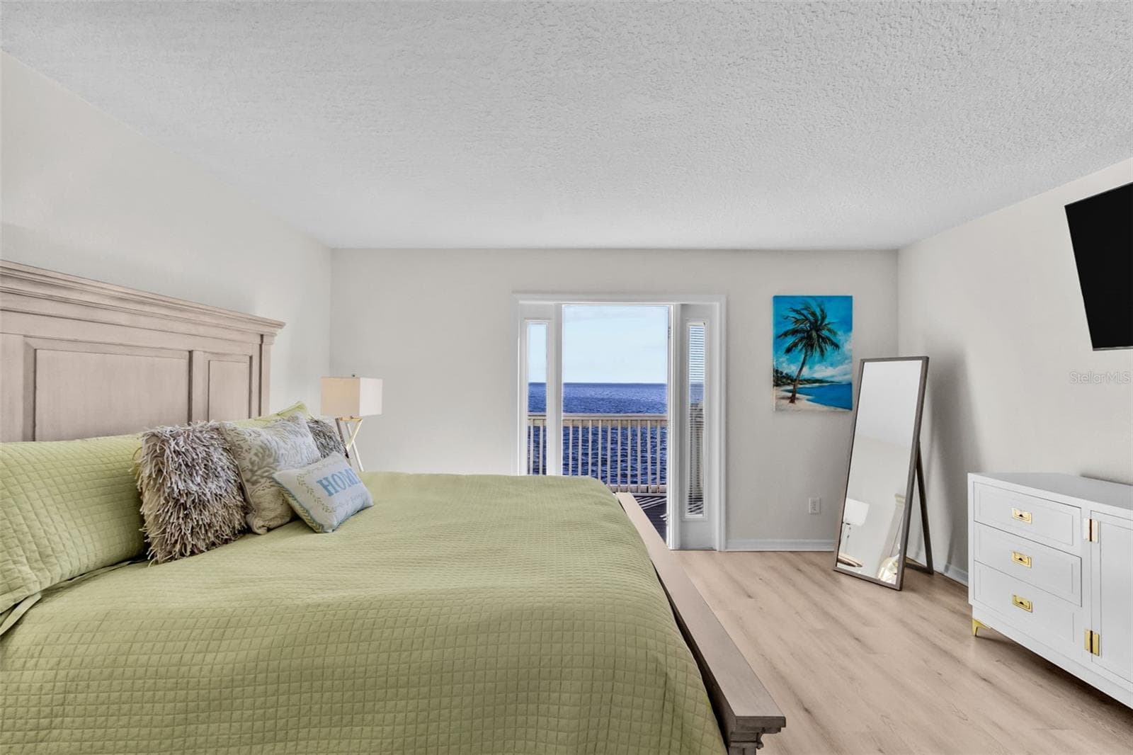 Primary Suite - Stellar Views - 5026 COQUINA KEY DR SE #5026, ST PETERSBURG