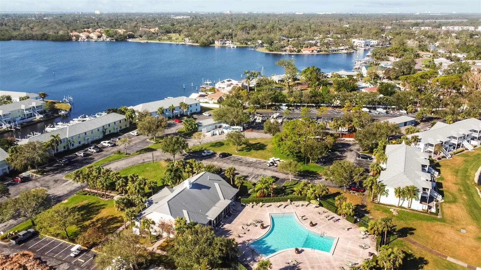 Second Pool - 5026 COQUINA KEY DR SE #5026, ST PETERSBURG