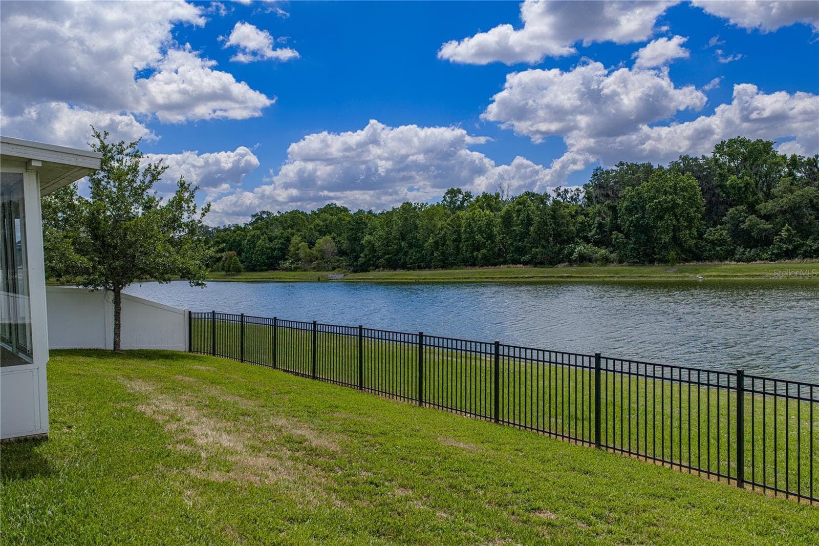 Single Family Residence at 1444 CYPRESS VIEW LN, LAKELAND, photo 28 of 76