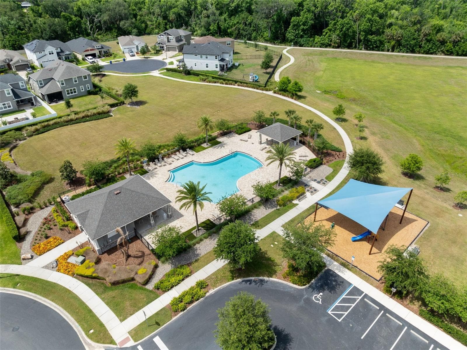 Single Family Residence at 2819 STONEGATE DR, OCOEE, photo 60 of 63