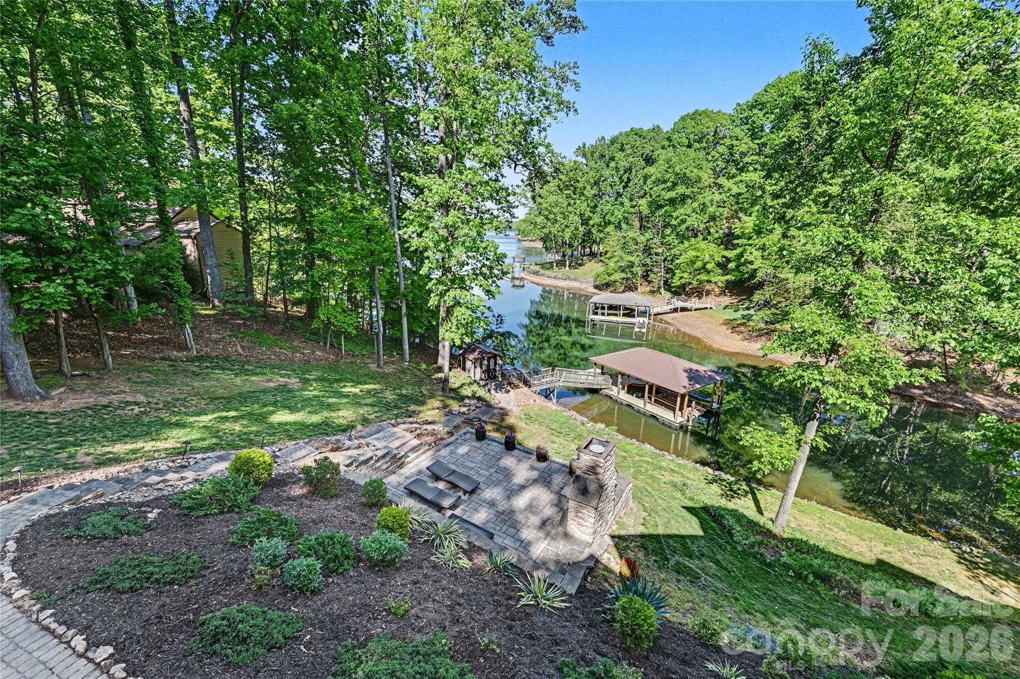 Single Family Residence at Mooresville, photo 7 of 43