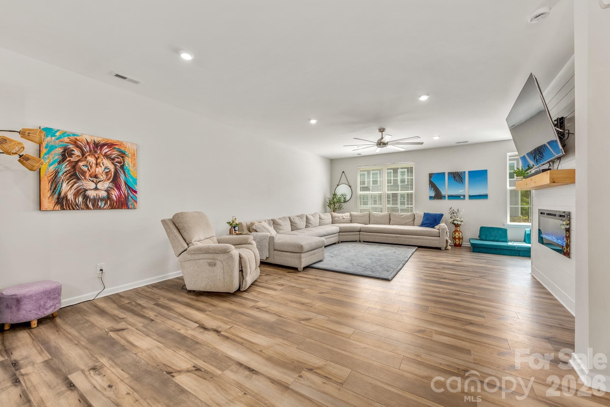 Townhouse at 4358 Reed Creek Drive, Sherrills Ford, photo 8 of 29