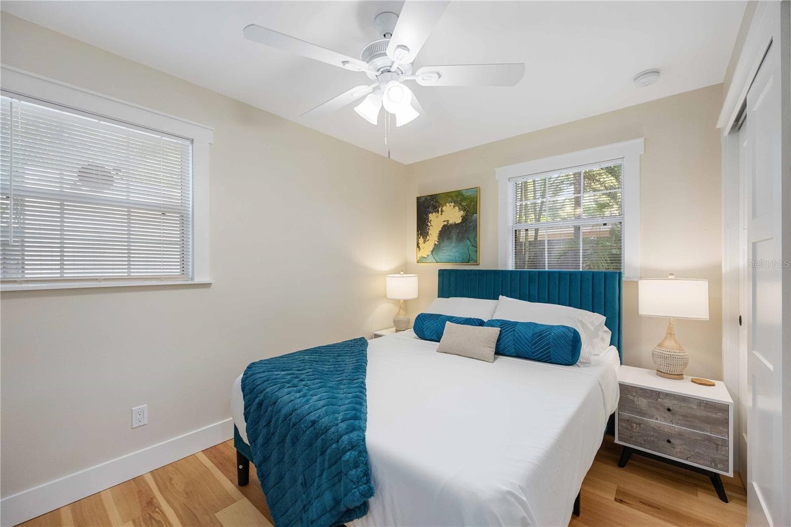 Single Family Residence at 2205 FLOYD ST, SARASOTA, photo 23 of 41