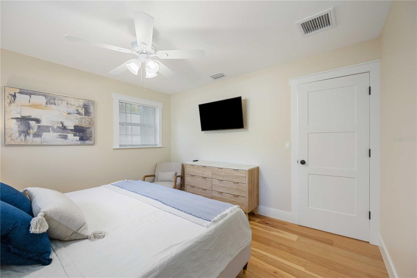 Single Family Residence at 2205 FLOYD ST, SARASOTA, photo 20 of 41