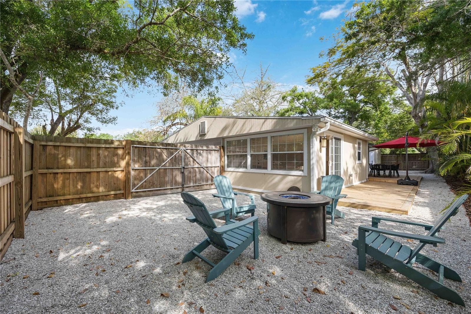 Single Family Residence at 2205 FLOYD ST, SARASOTA, photo 30 of 41