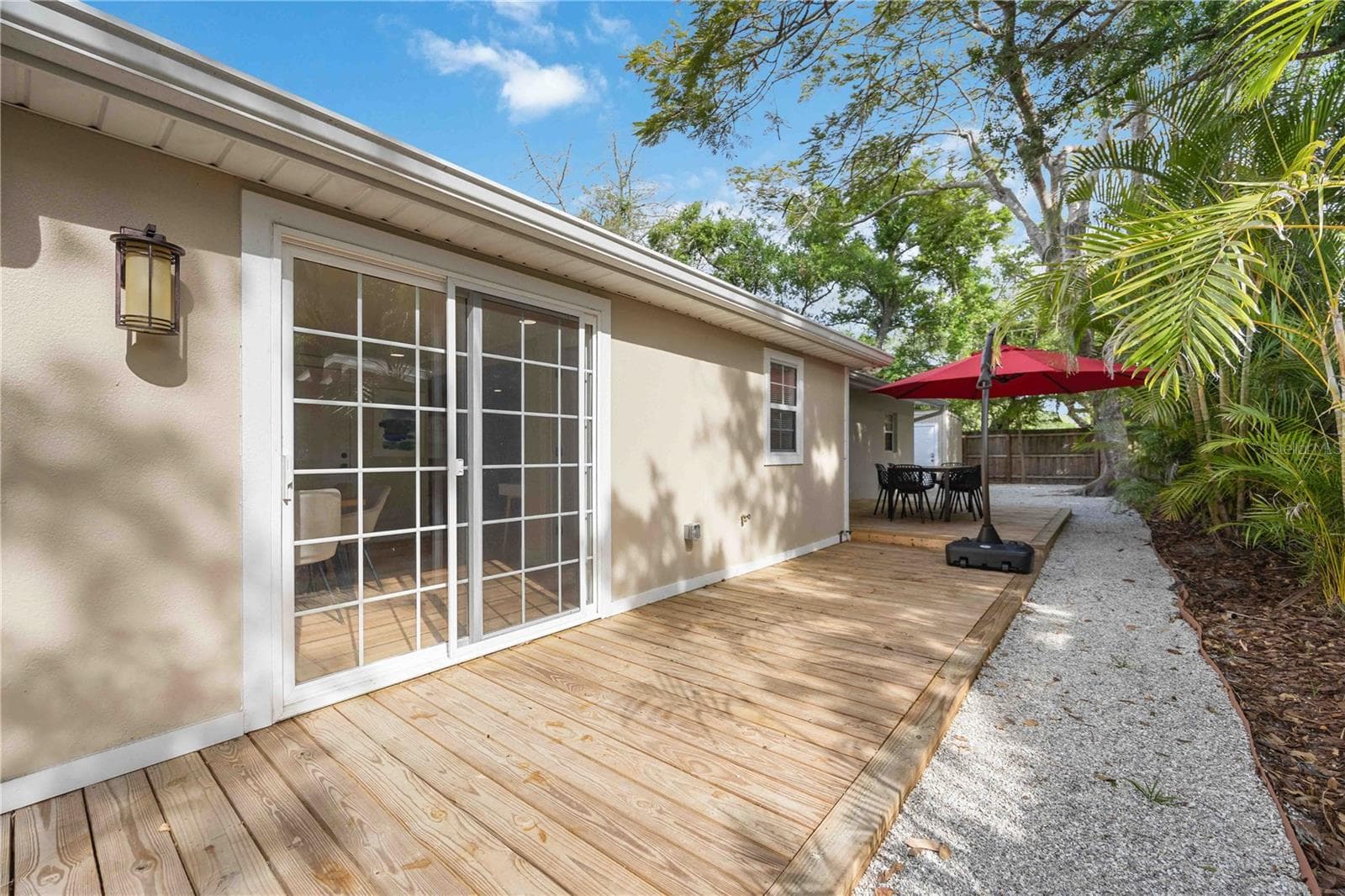 Single Family Residence at 2205 FLOYD ST, SARASOTA, photo 31 of 41