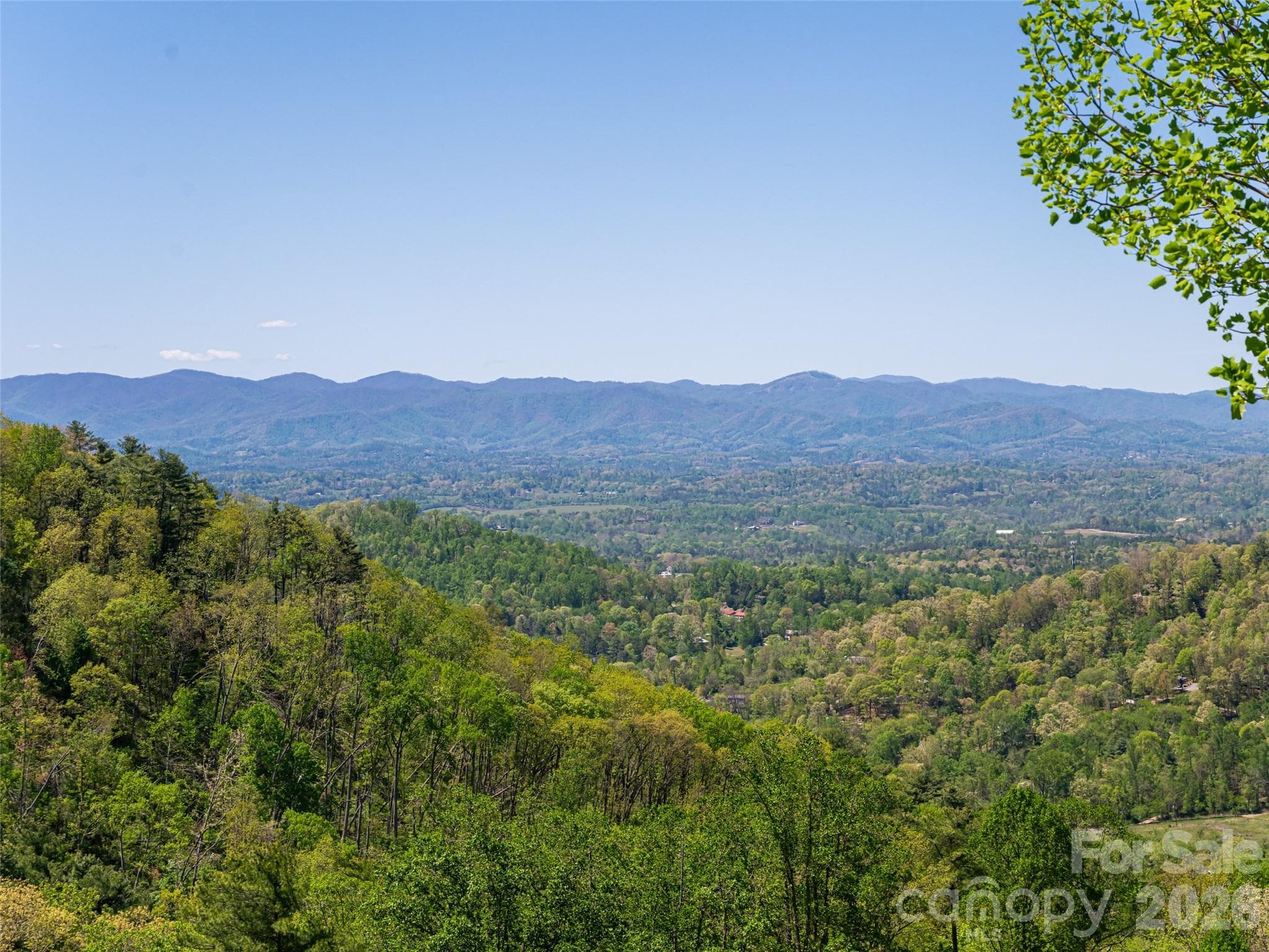 Layered mountain views from all rooms - 32 Timberwolf Court, Asheville
