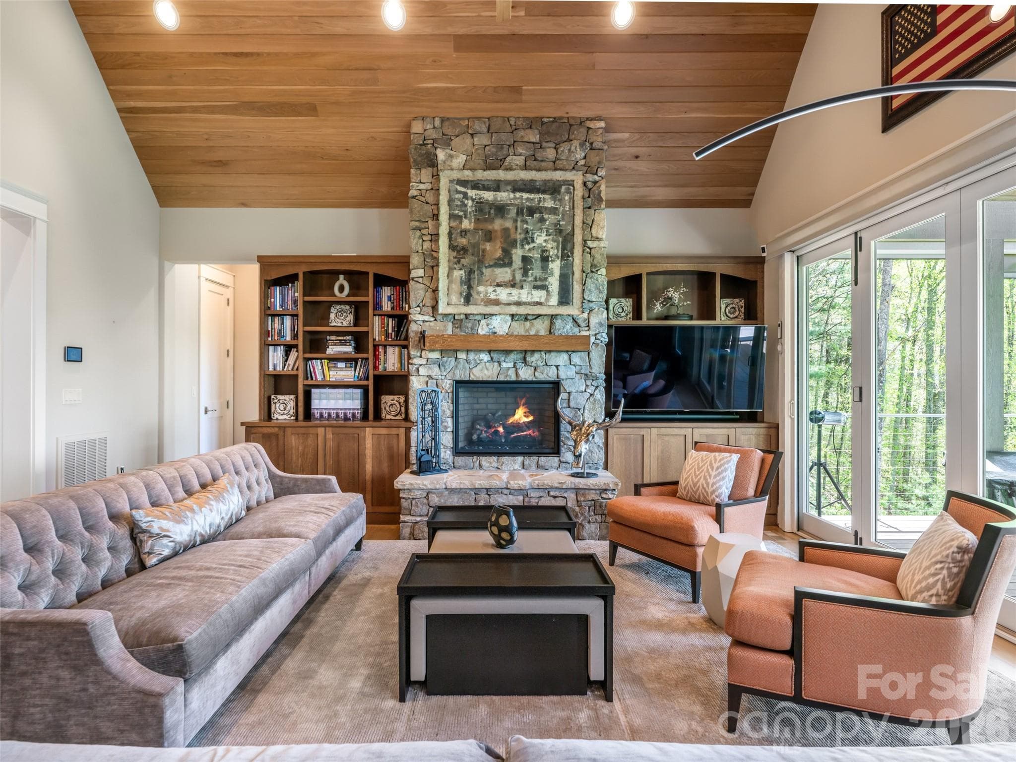 Great Room with gas fireplace, oak ceiling and built in bookcases - 32 Timberwolf Court, Asheville