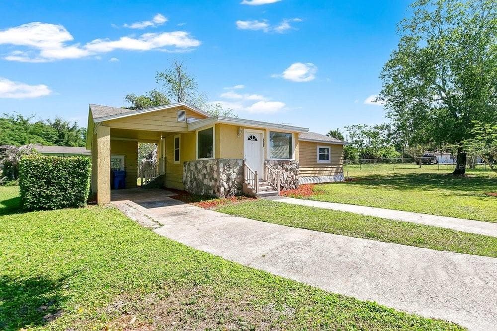 Single Family Residence at 595 3RD ST, OVIEDO, photo 3 of 27