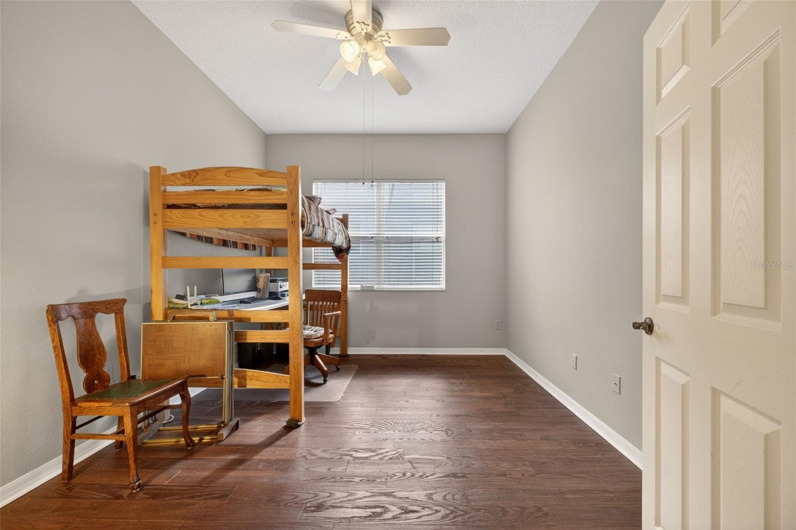 Single Family Residence at 111 FLAME VINE WAY, GROVELAND, photo 19 of 30