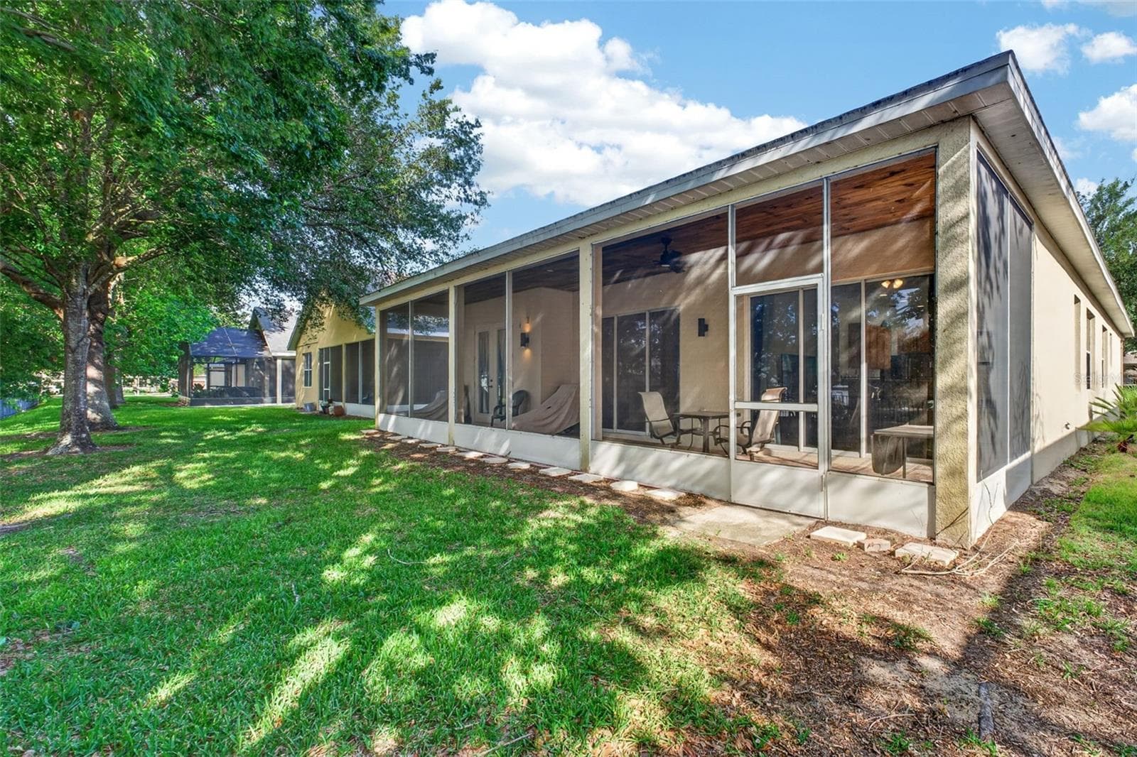 Single Family Residence at 111 FLAME VINE WAY, GROVELAND, photo 21 of 30
