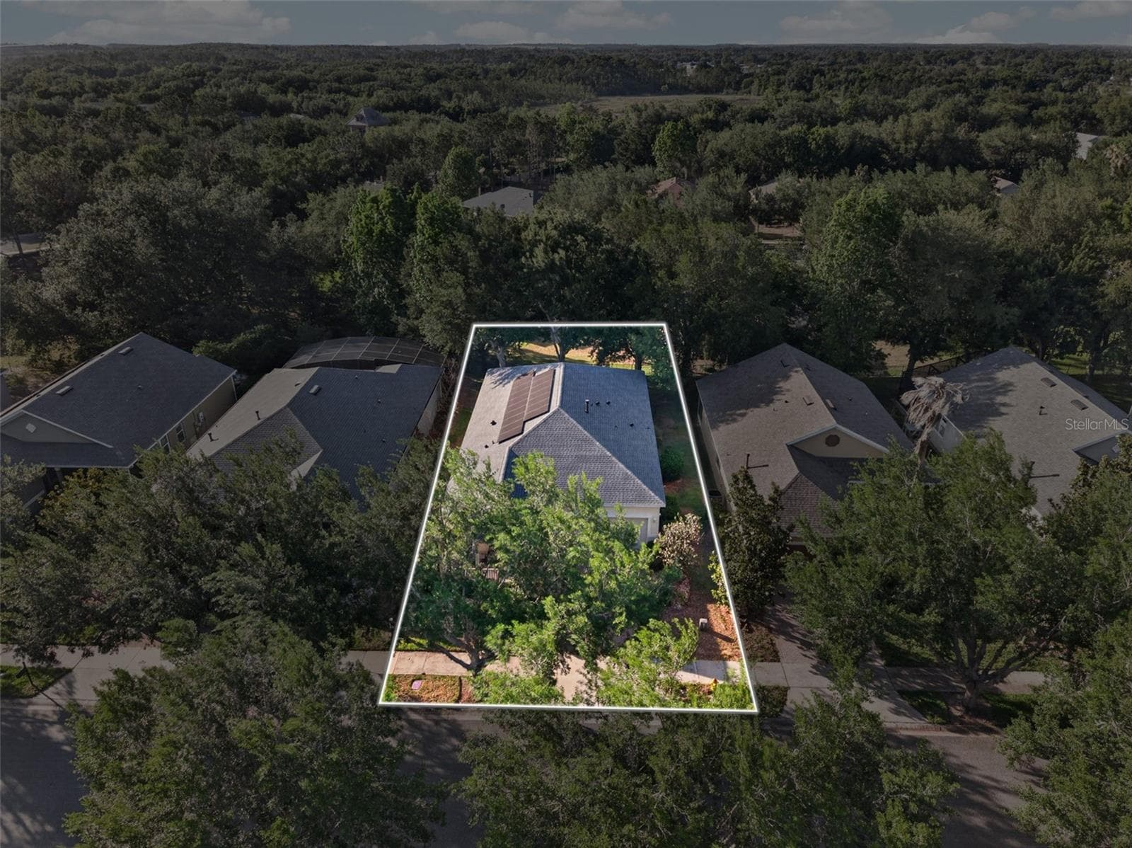 Single Family Residence at 111 FLAME VINE WAY, GROVELAND, photo 26 of 30