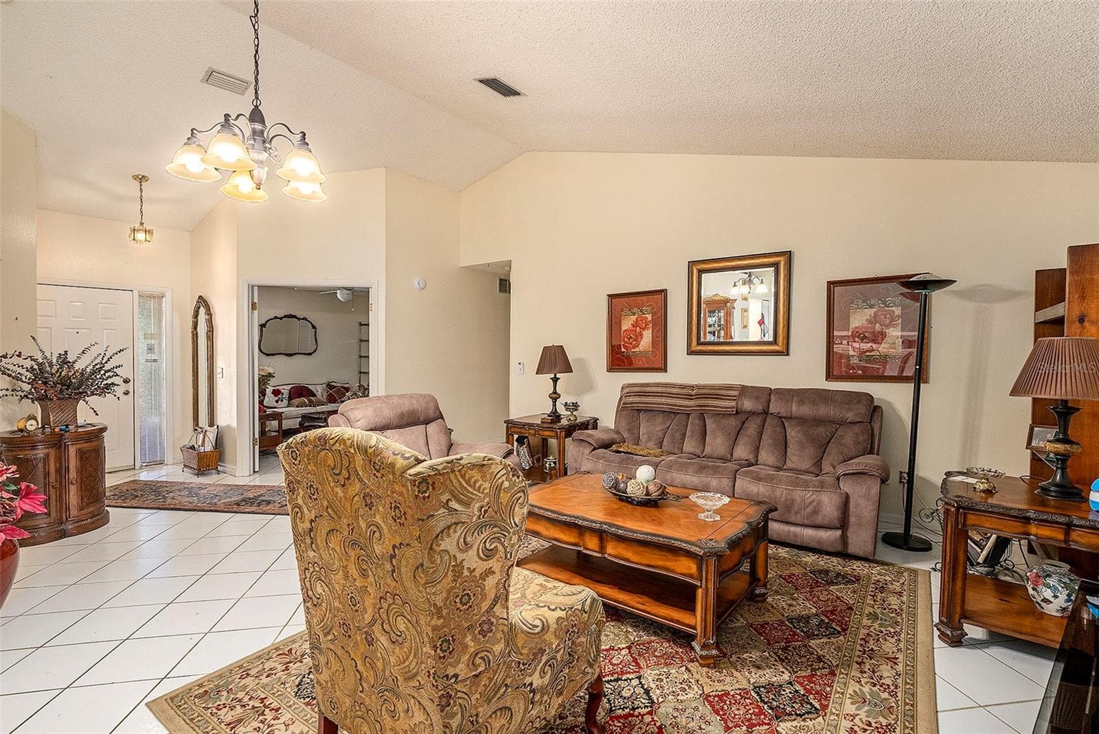 Single Family Residence at 1606 DUSTY ROSE LN, BRANDON, photo 8 of 29