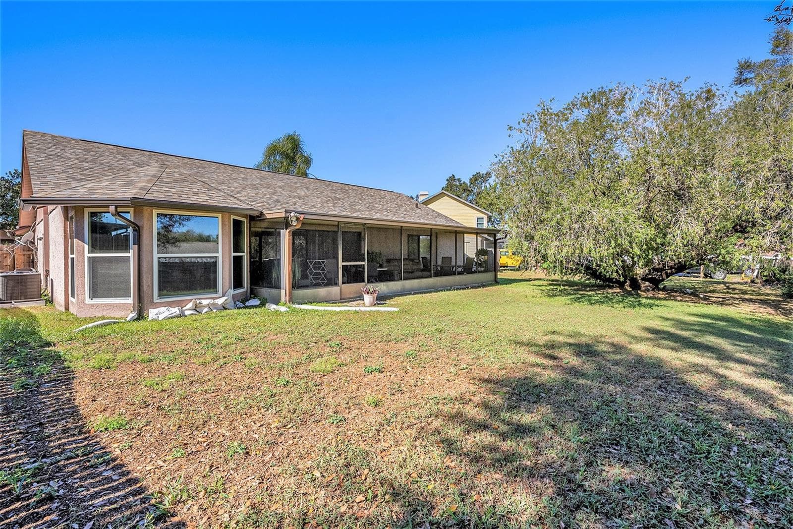 Single Family Residence at 1606 DUSTY ROSE LN, BRANDON, photo 24 of 29