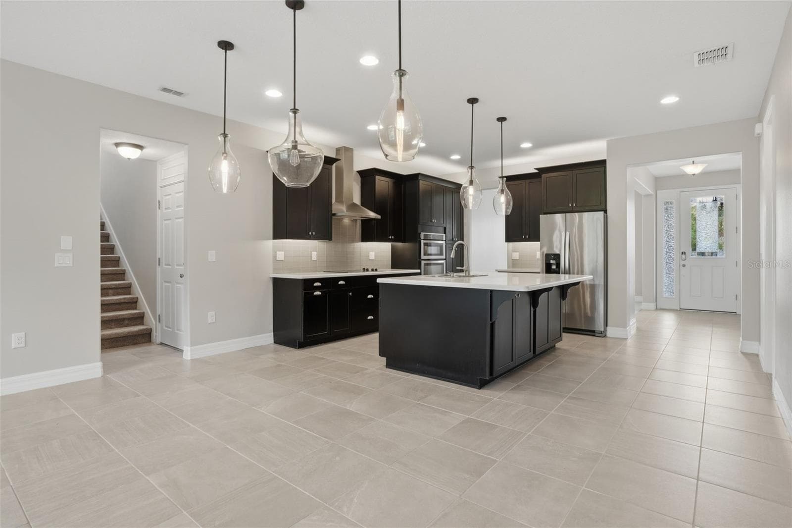 Single Family Residence at 10760 TIBBETT ST, ORLANDO, photo 7 of 46