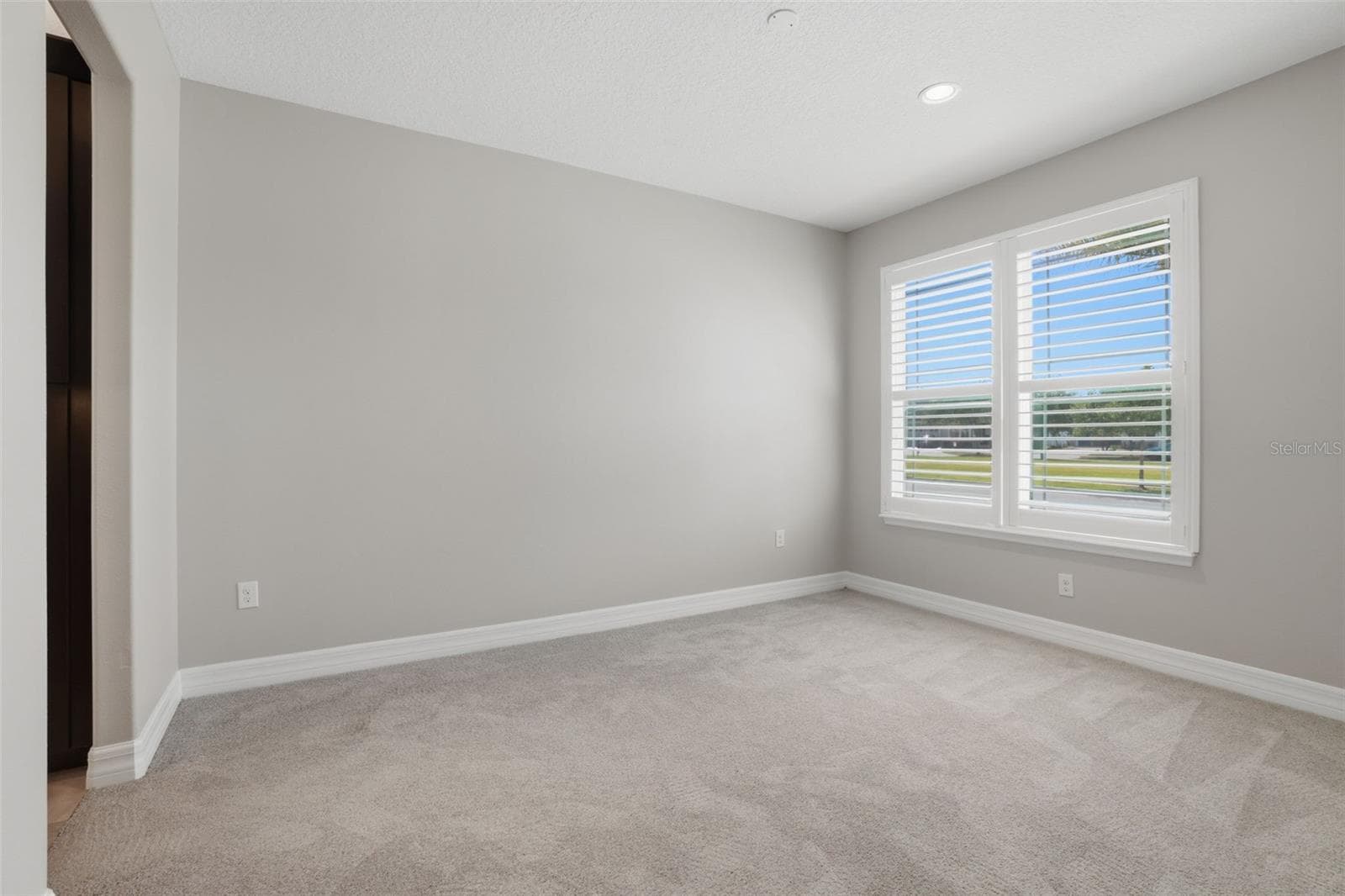 Single Family Residence at 10760 TIBBETT ST, ORLANDO, photo 5 of 46