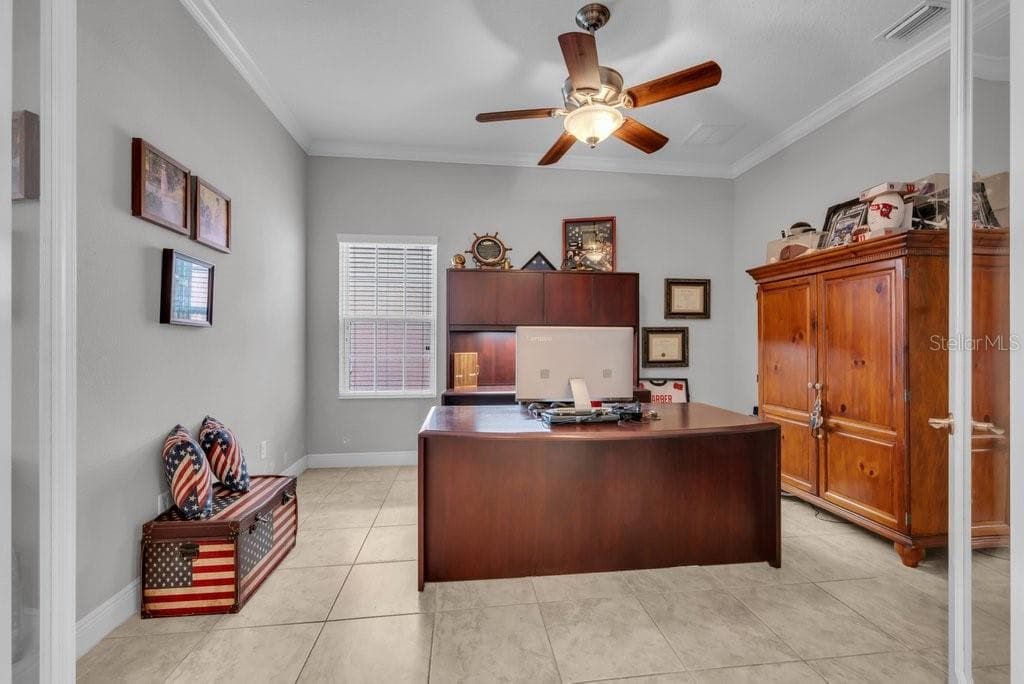 Single Family Residence at 15409 STARLING CROSSING DR, LITHIA, photo 5 of 39