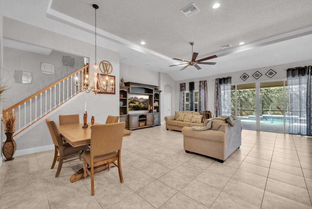 Single Family Residence at 15409 STARLING CROSSING DR, LITHIA, photo 9 of 39