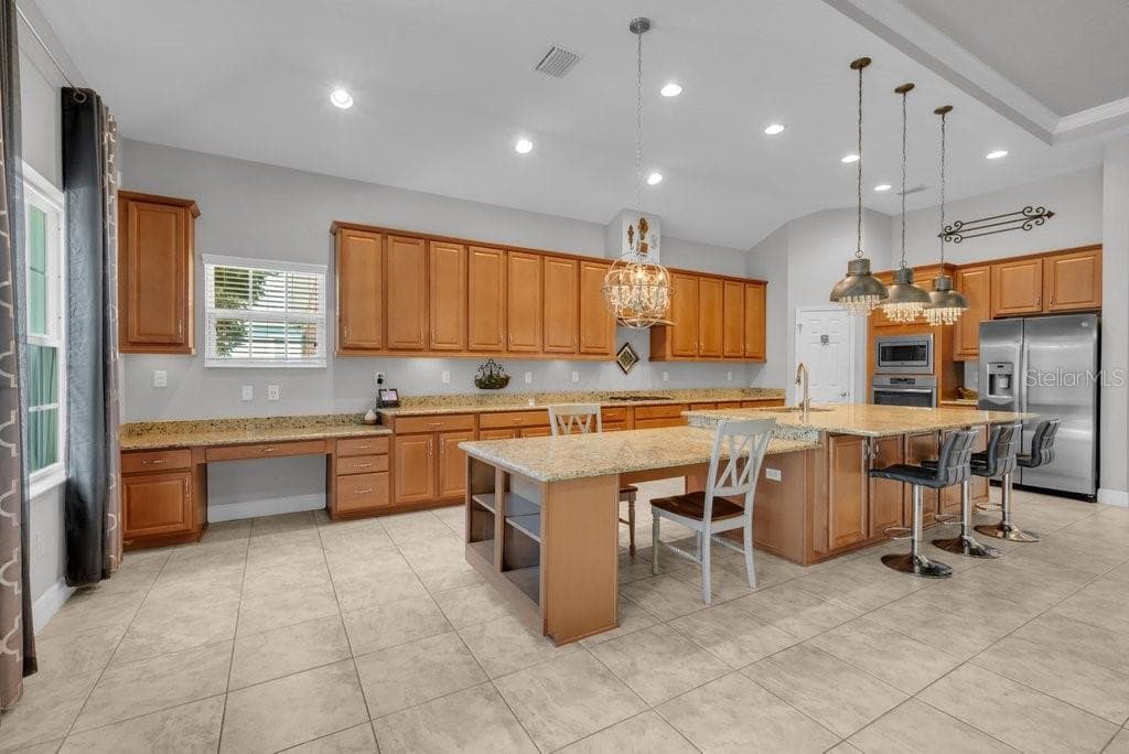 Single Family Residence at 15409 STARLING CROSSING DR, LITHIA, photo 13 of 39