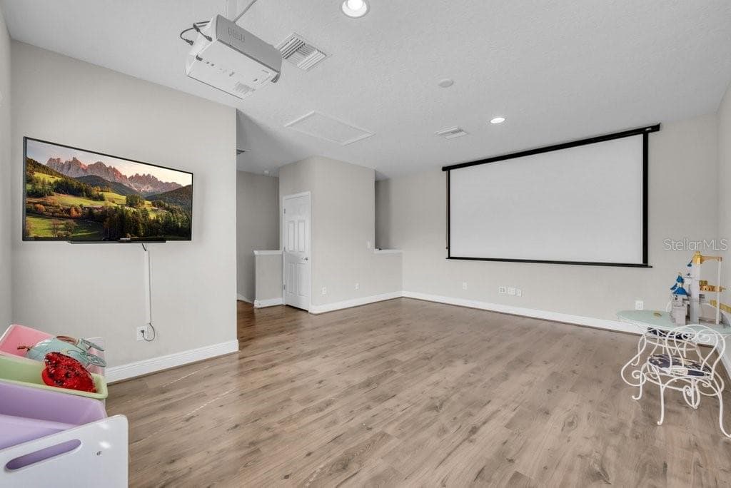 Single Family Residence at 15409 STARLING CROSSING DR, LITHIA, photo 25 of 39