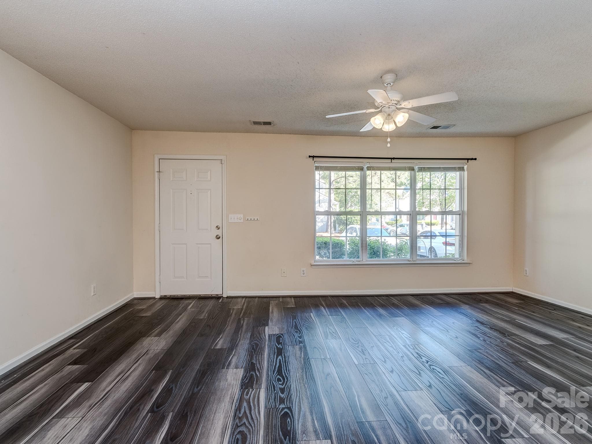 Townhouse at 12844 Spirit Bound Way, Charlotte, photo 3 of 30