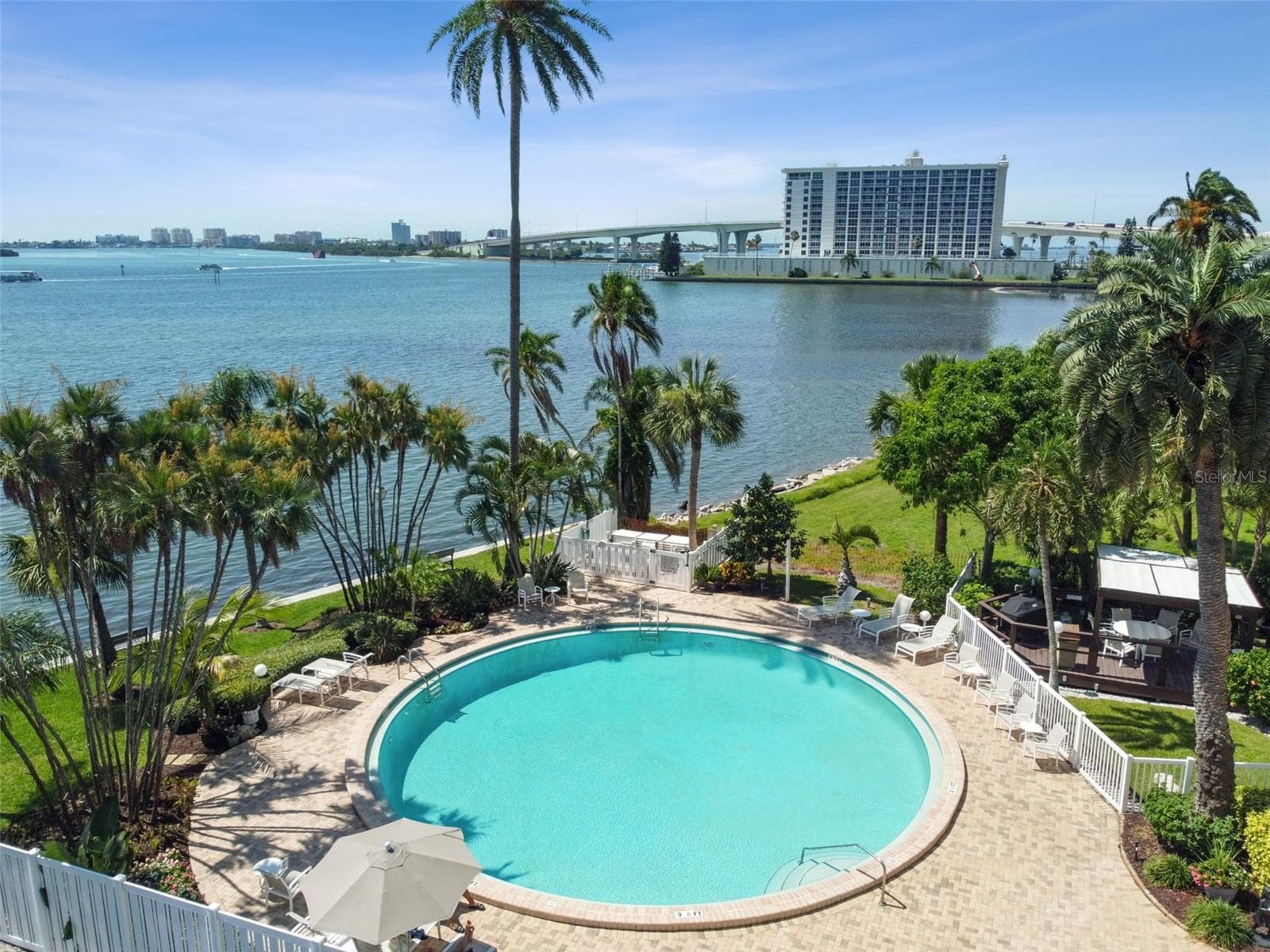 Pool! - 80 ROGERS ST #6C, CLEARWATER
