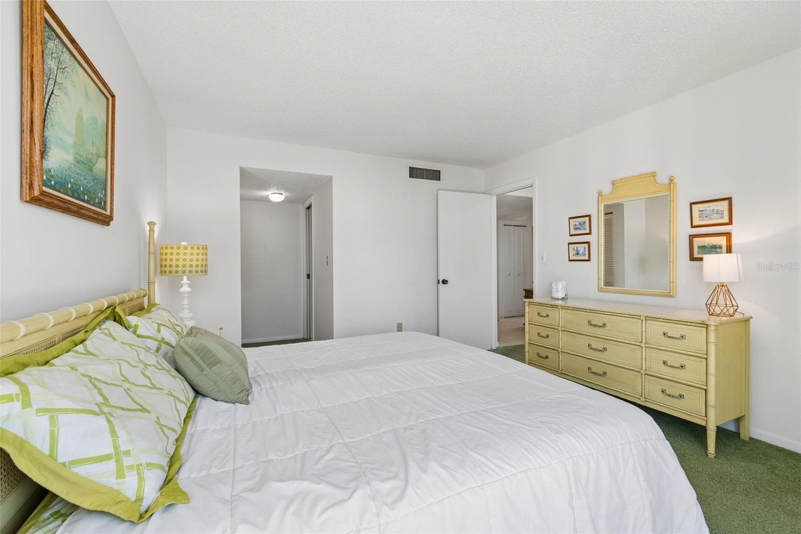 Guest - 80 ROGERS ST #6C, CLEARWATER