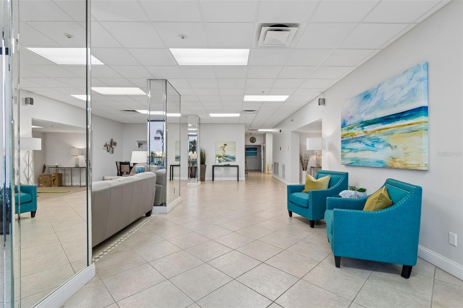 Lower entrance lobby - 80 ROGERS ST #6C, CLEARWATER
