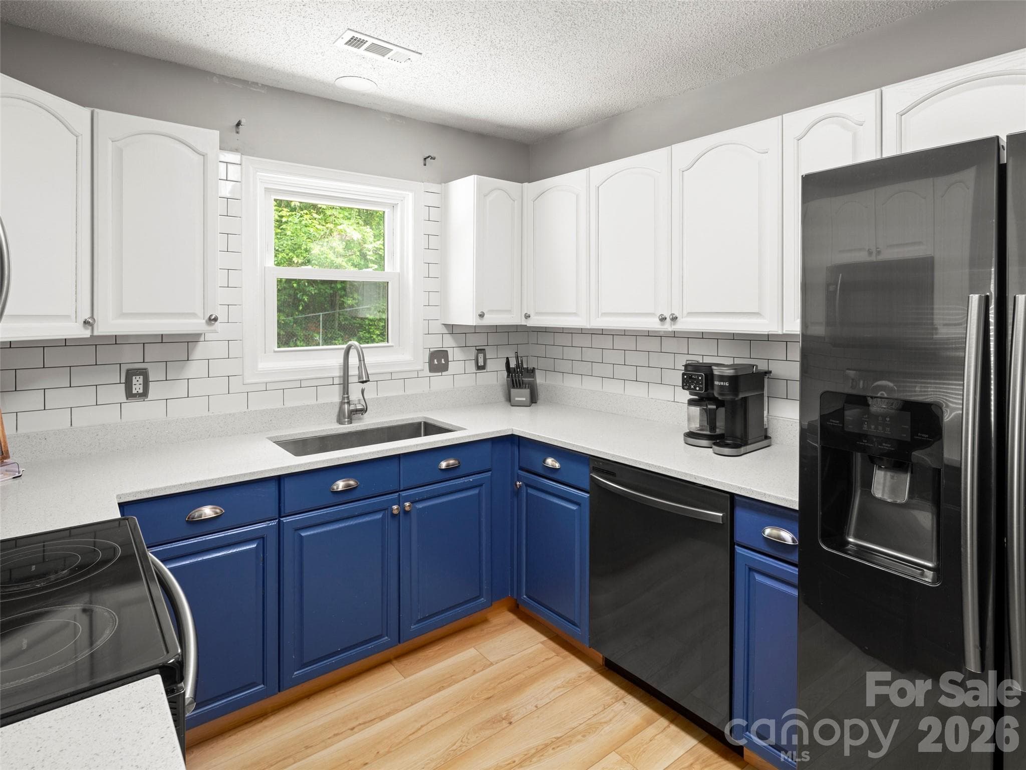 Single Family Residence at 224 Clover Drive, Fletcher, photo 8 of 18