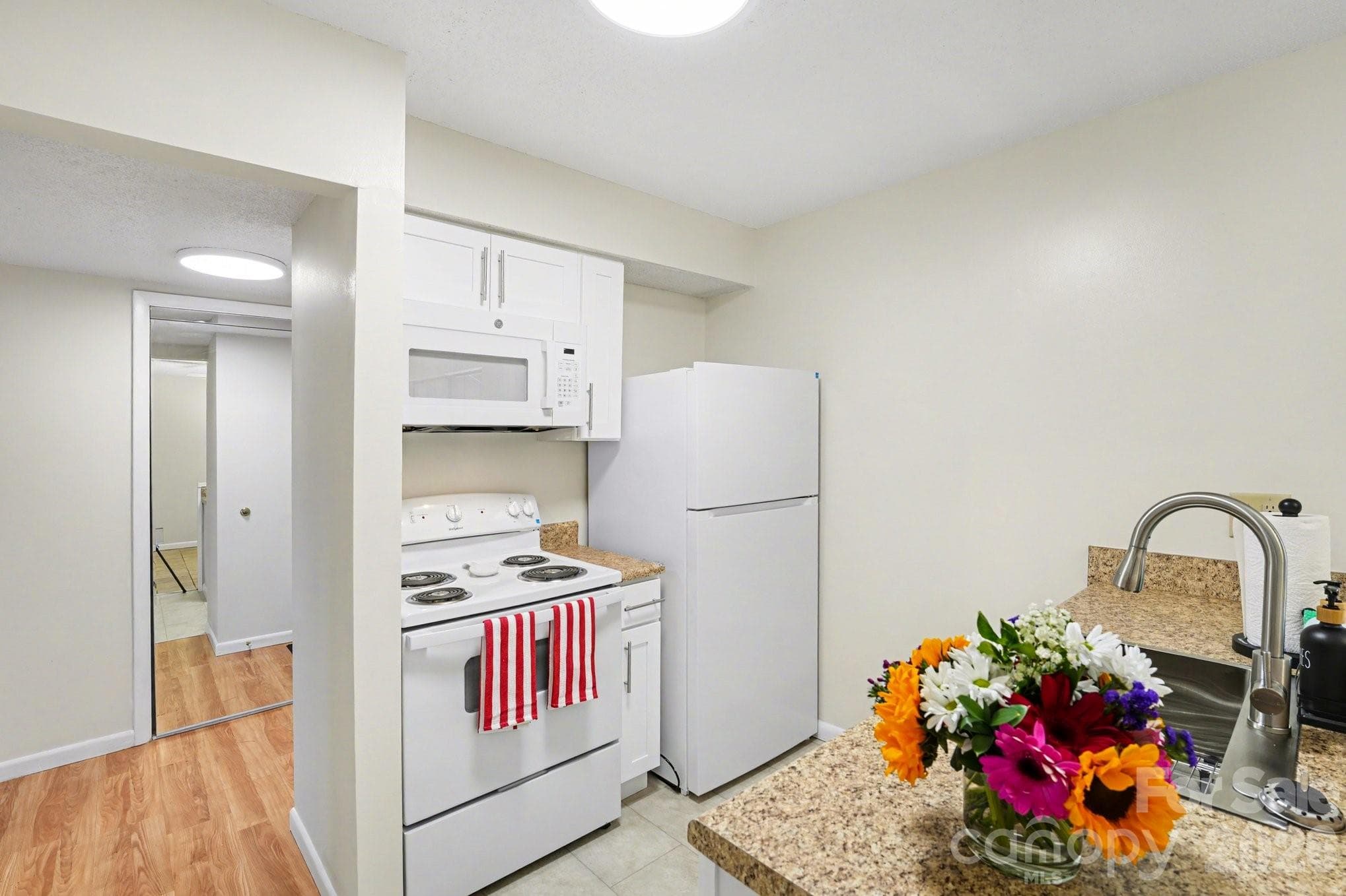 Kitchen - 250 Sugar Gum Lane, Pinehurst