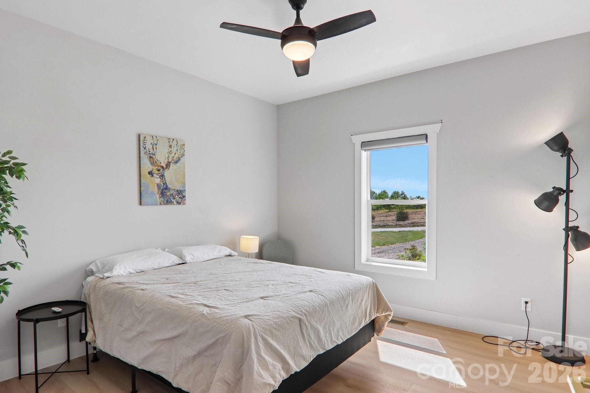 Single Family Residence at 68 Simply Grateful Drive, Hendersonville, photo 21 of 30