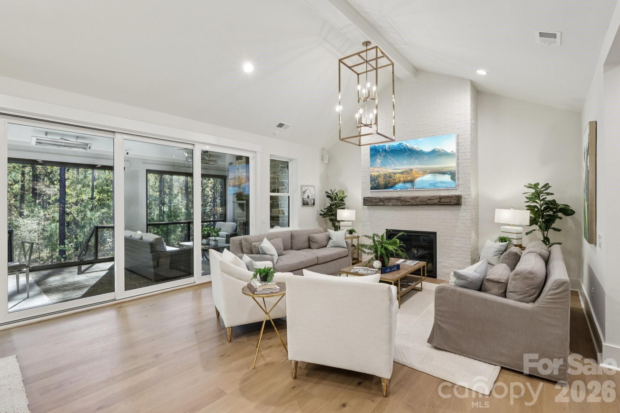 Main Living space with Vaulted Ceilings - 2013 Garden View Lane, Weddington