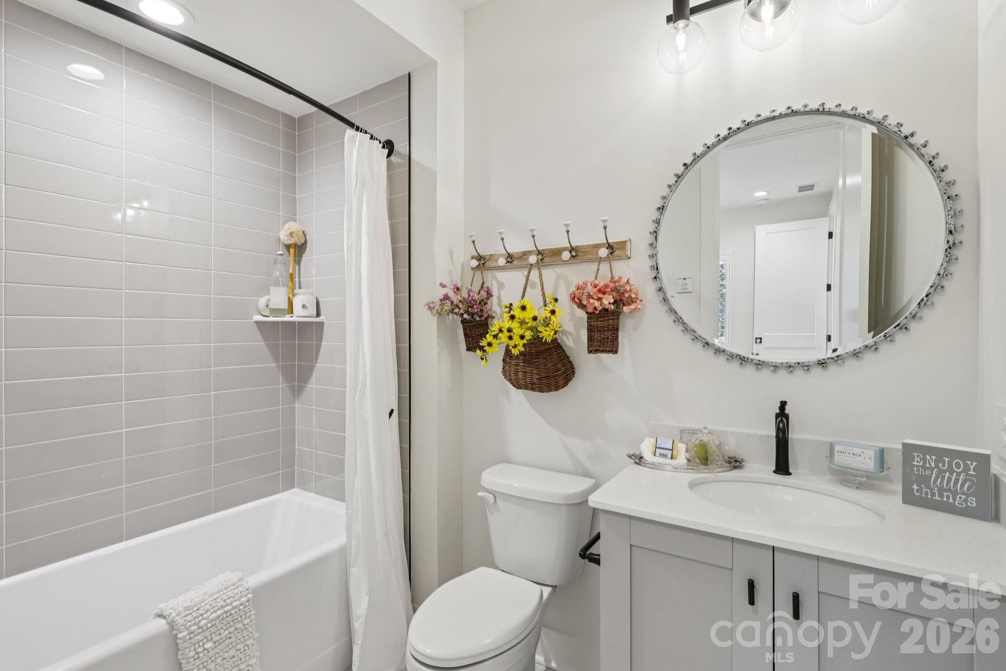 1 of 2 upstairs full bathrooms - 2013 Garden View Lane, Weddington