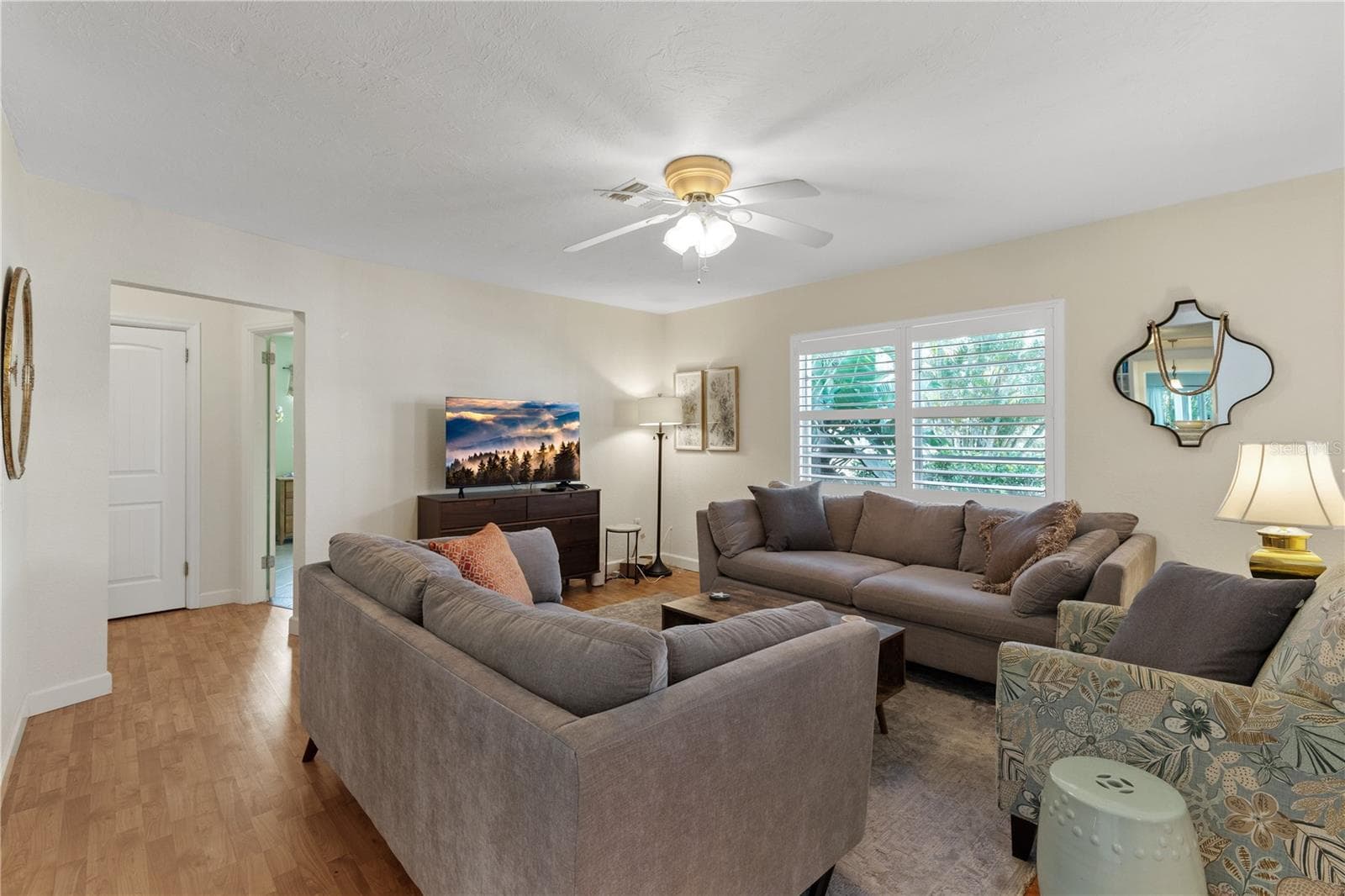 Single Family Residence at 7860 HOLIDAY DR, SARASOTA, photo 30 of 38