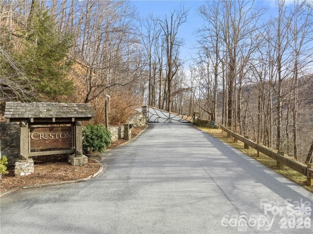 Lot at Black Mountain, photo 23 of 25