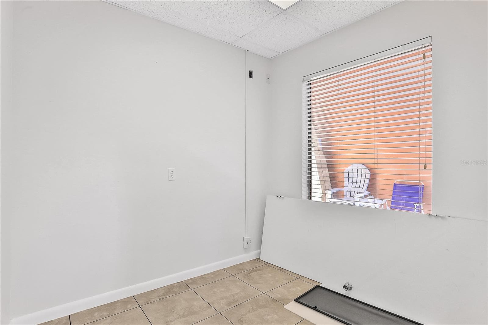 Triplex at 162 S PENINSULA DR, DAYTONA BEACH, photo 36 of 54