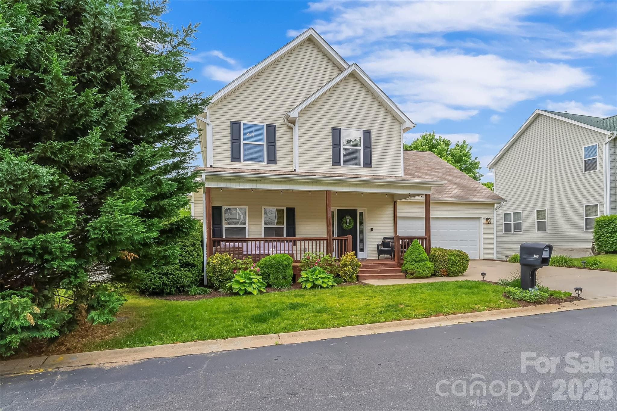 Single Family Residence at Asheville, photo 2 of 36