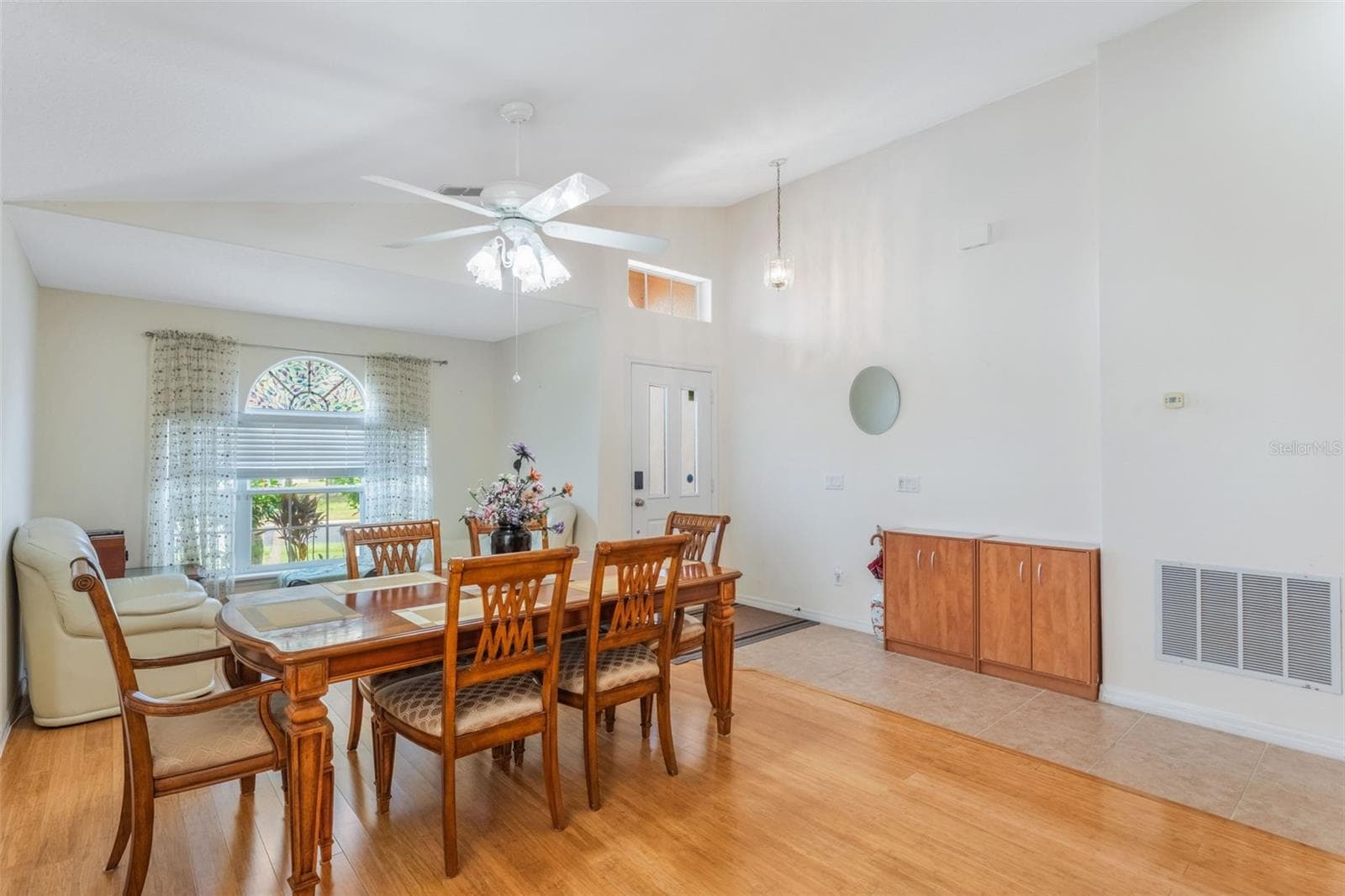 Living Room/Dining Room - 5389 WATERVISTA DR, ORLANDO