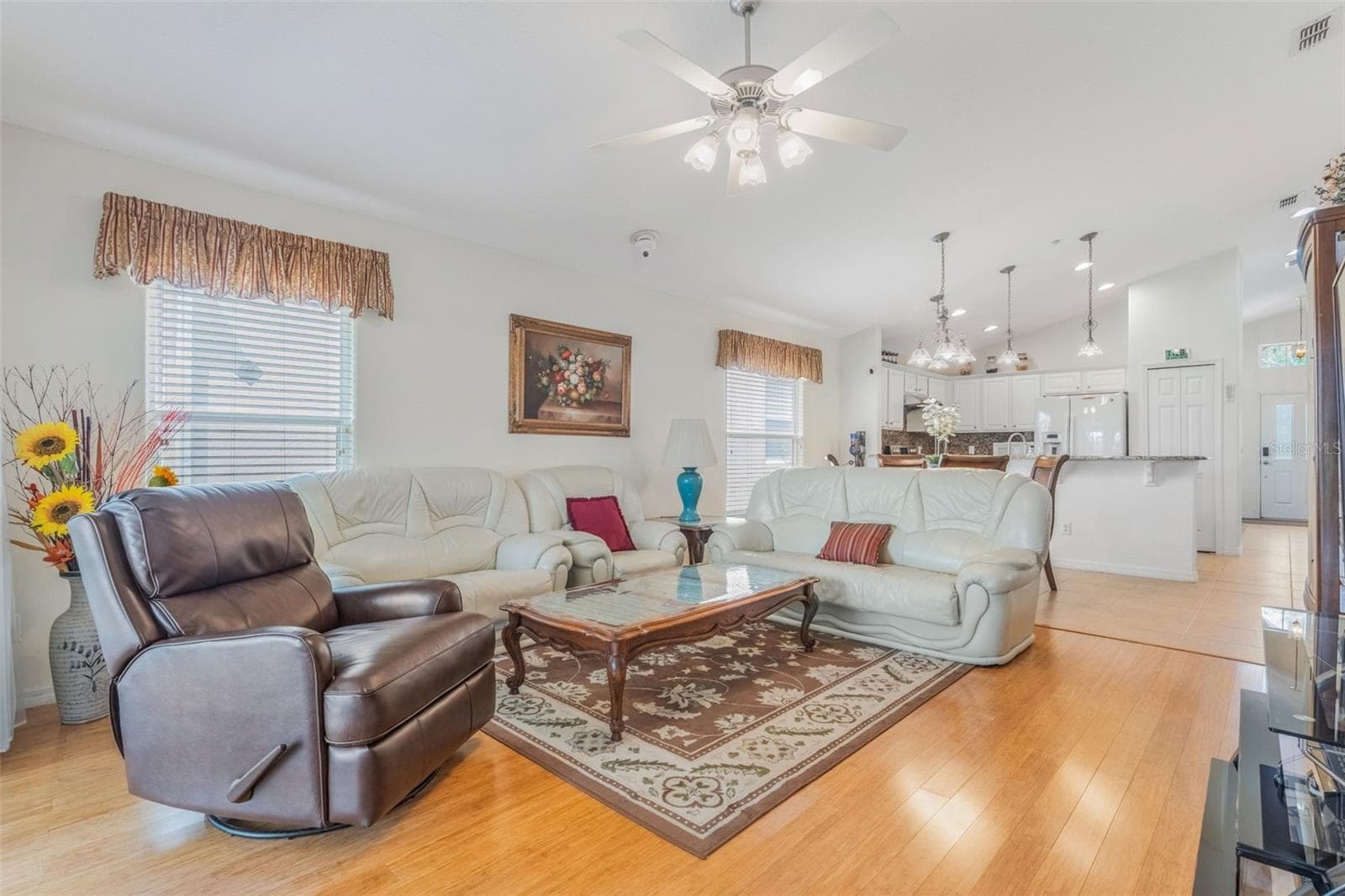 Family Room - 5389 WATERVISTA DR, ORLANDO
