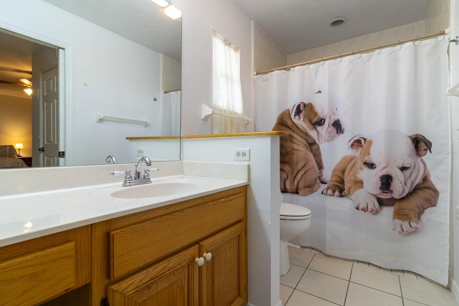 Mother-in-law bathroom - 300 SW BRIGHTON CT, FORT WHITE