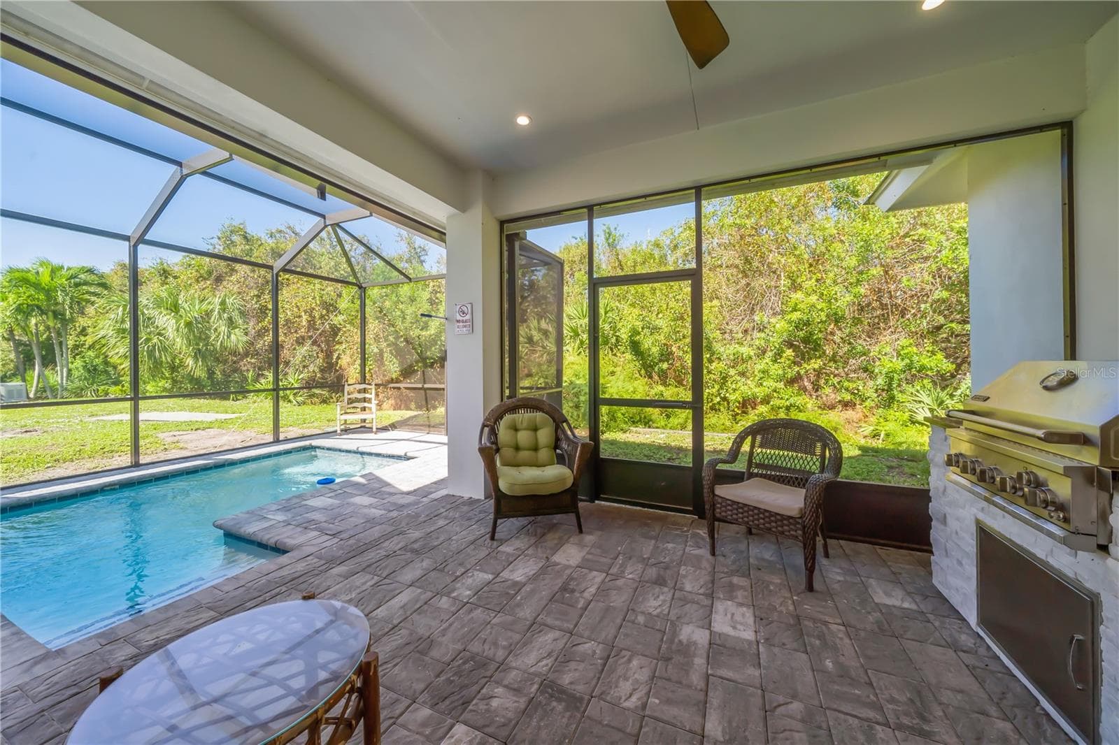 Single Family Residence at 119 OCEAN ESTATES DR, HUTCHINSON ISLAND, photo 33 of 36