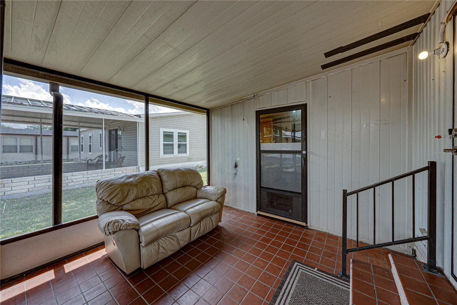 Manufactured Home at 3201 HIDDEN LAKE DR, WESLEY CHAPEL, photo 41 of 58