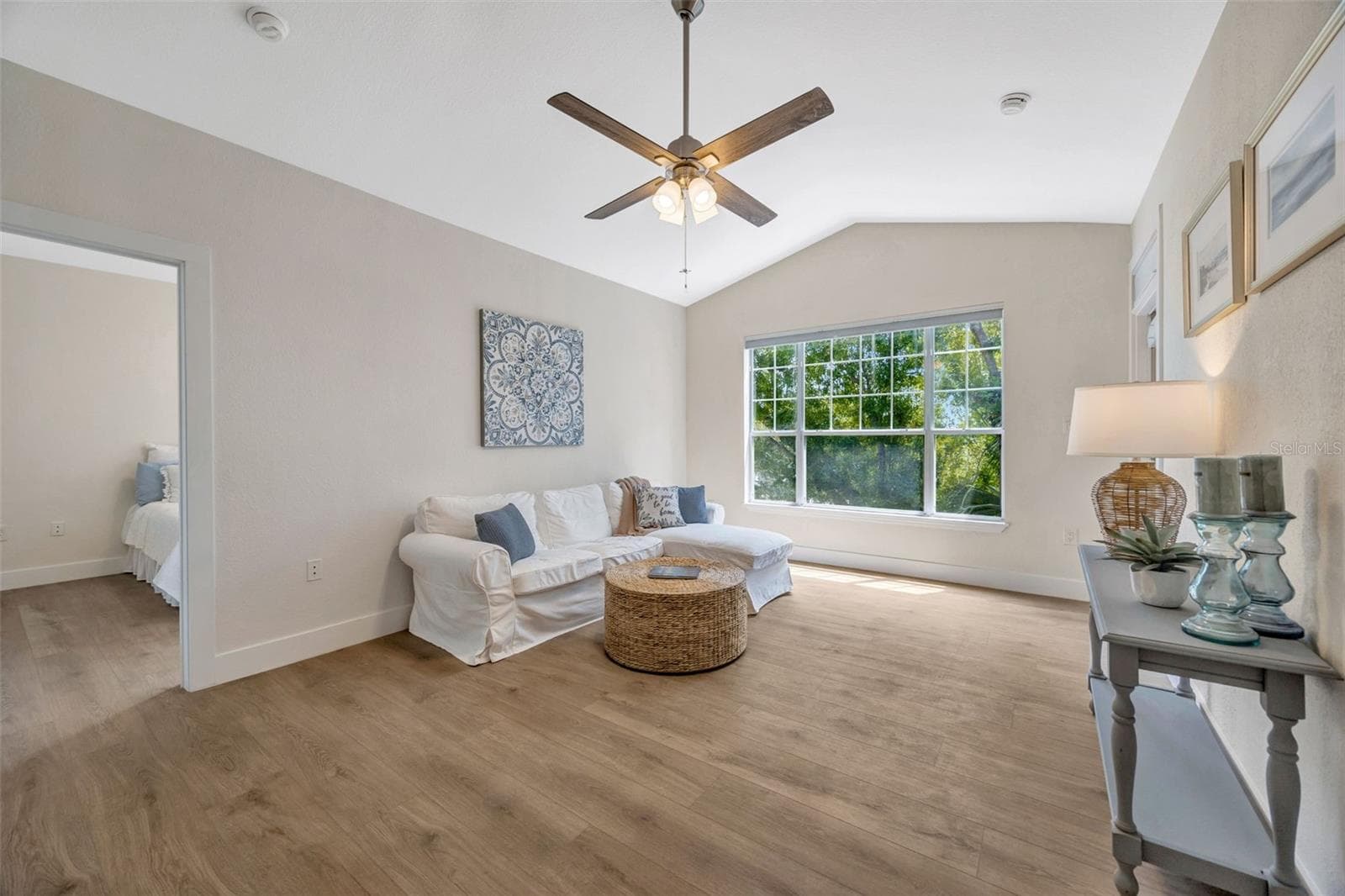 Condominium at 5000 CULBREATH KEY WAY #1-306, TAMPA, photo 13 of 47