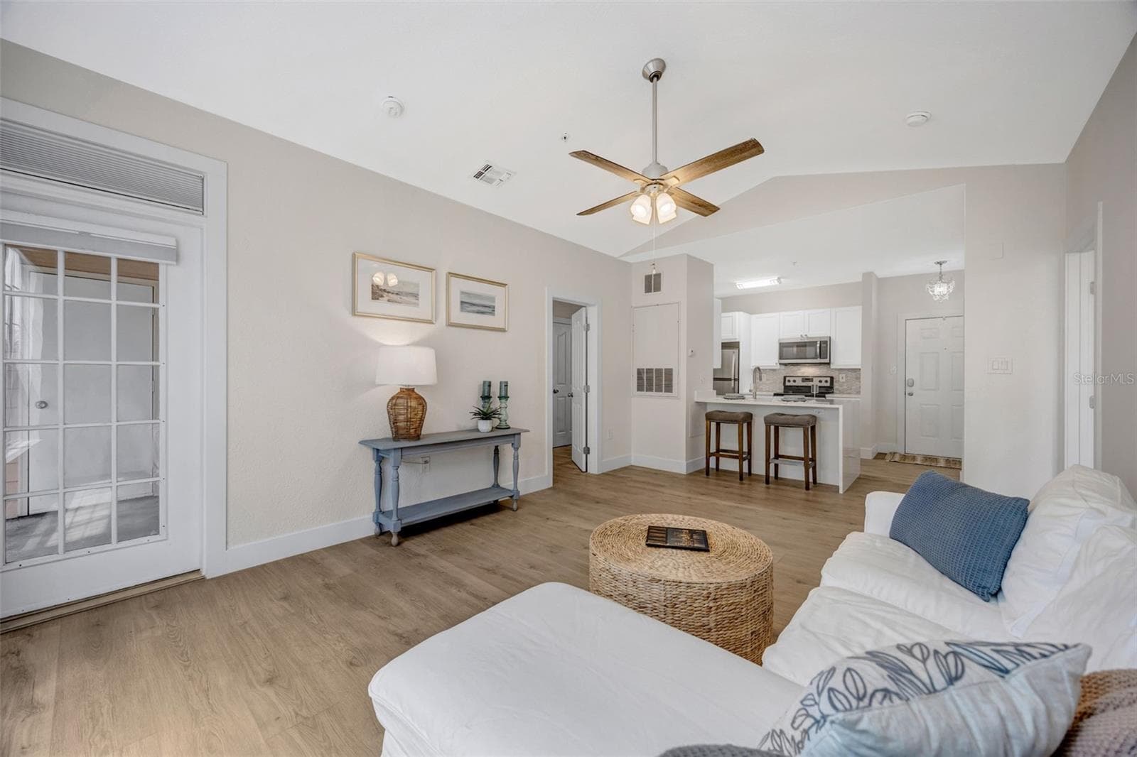 Condominium at 5000 CULBREATH KEY WAY #1-306, TAMPA, photo 16 of 47