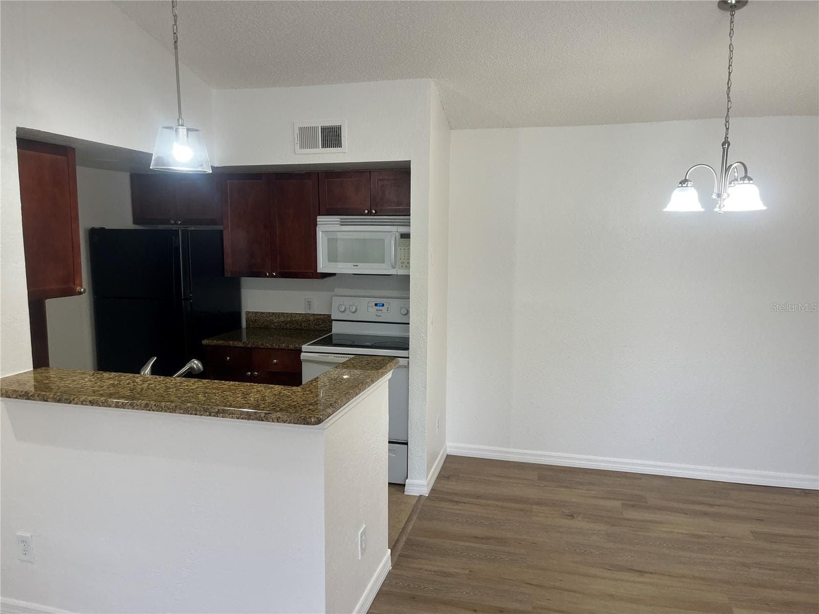 Condominium at 5132 CONROY RD #938, ORLANDO, photo 5 of 20