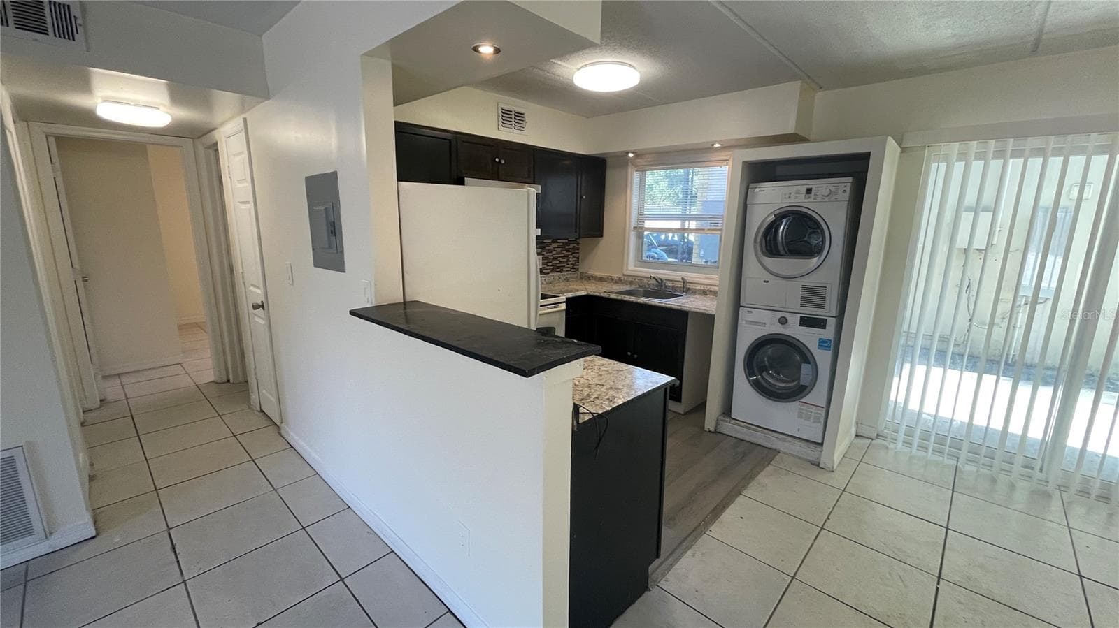 Condominium at 2800 E 113TH AVE #B2113, TAMPA, photo 8 of 24