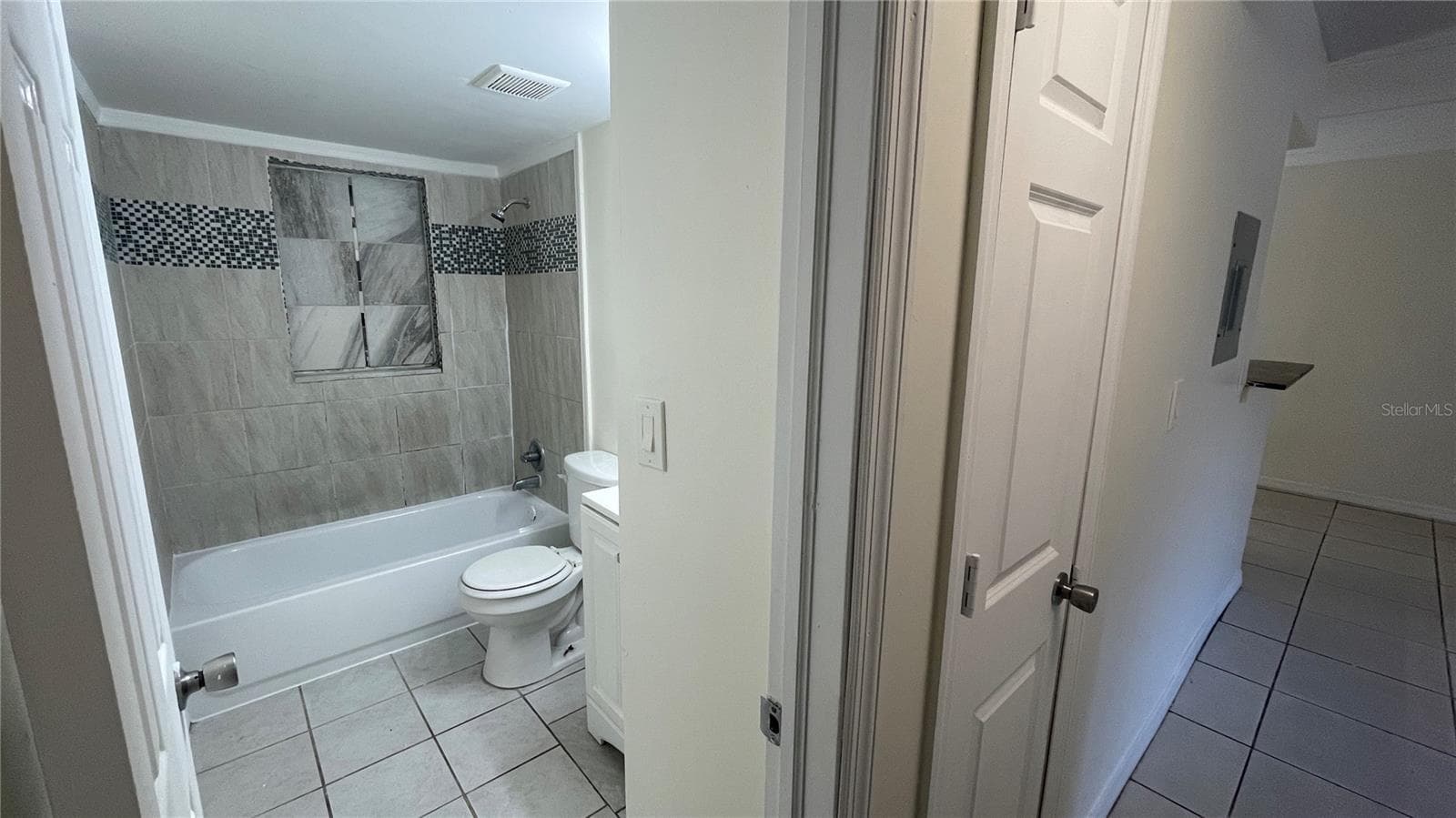 Condominium at 2800 E 113TH AVE #B2113, TAMPA, photo 15 of 24