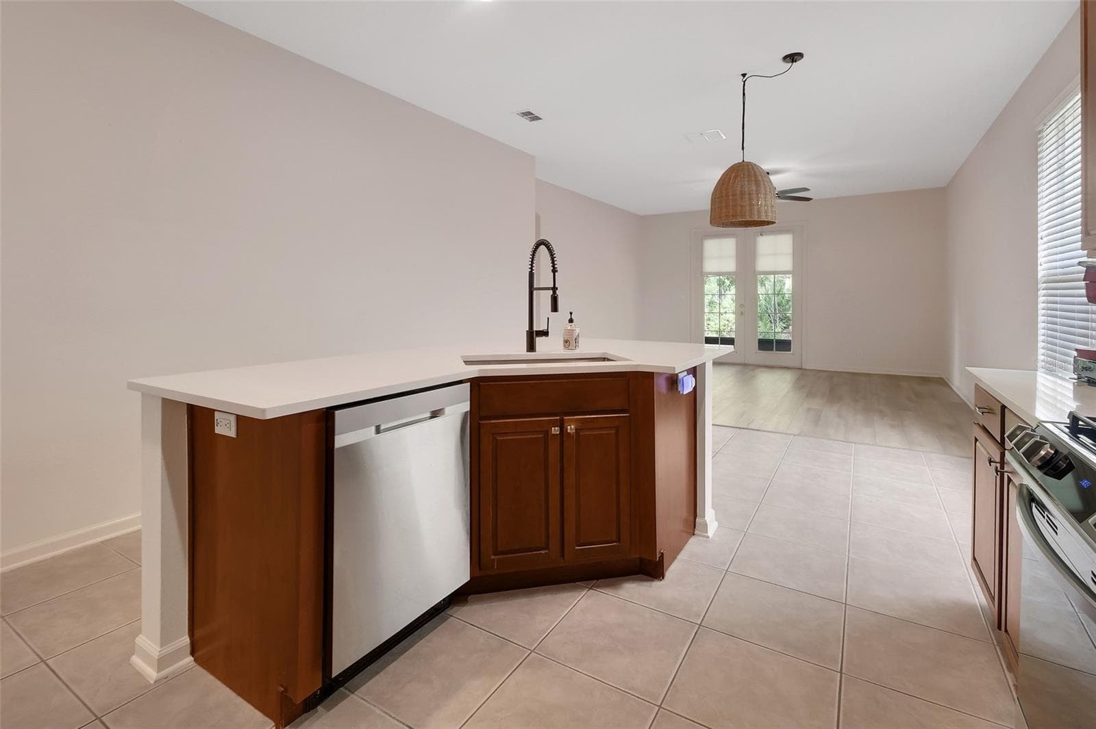 Single Family Residence at 525 HERON POINT WAY, DELAND, photo 15 of 55