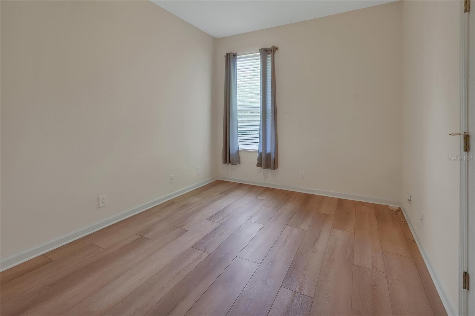 1st bedroom - 525 HERON POINT WAY, DELAND