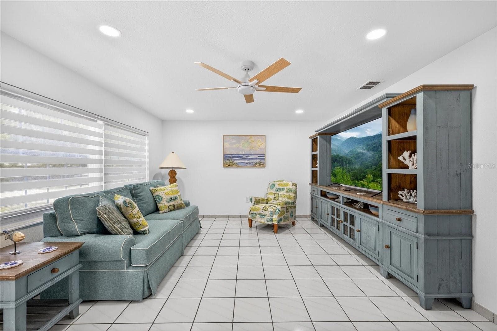 Single Family Residence at 8902 N HAMNER AVE, TAMPA, photo 6 of 46